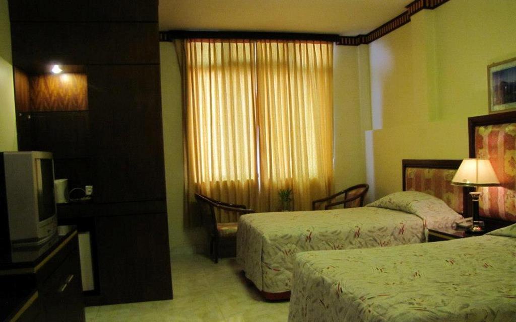 New York Hotel Phnom Penh Bilik gambar